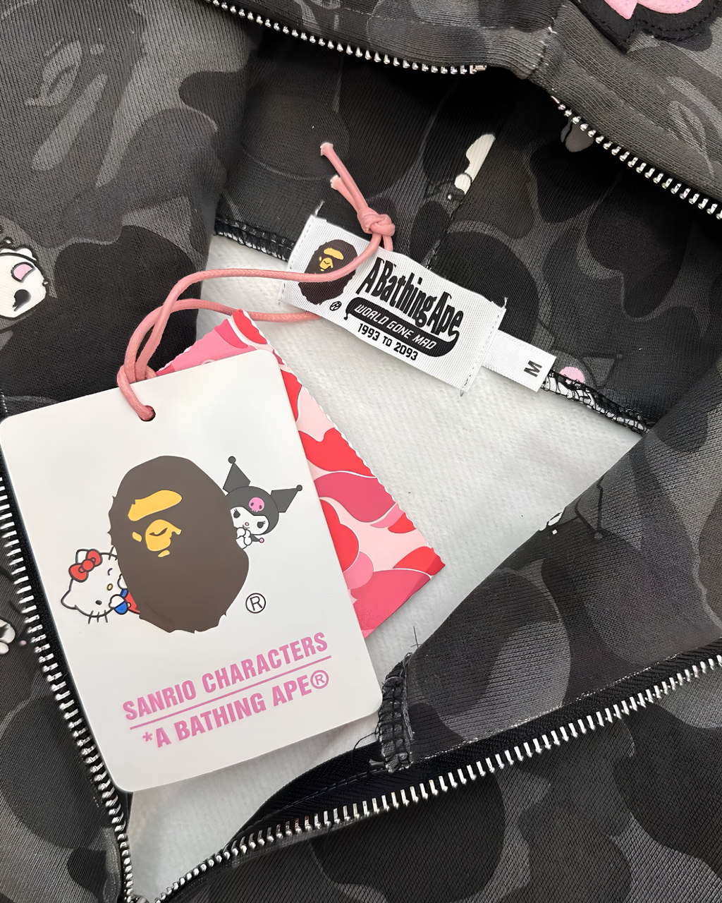 HOODIE ZIPPER BAPE X KUROMI