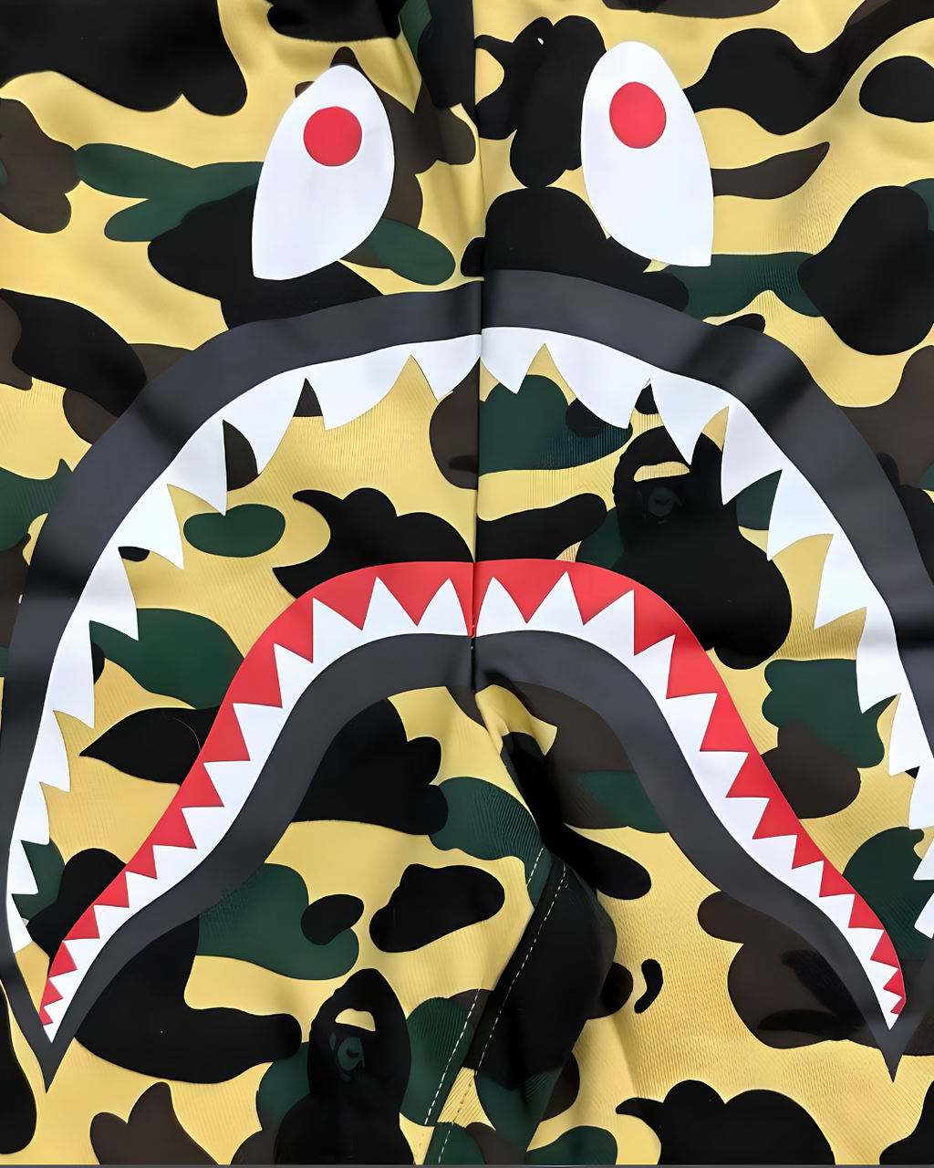SHORT BAPE SHARK CAMO V3