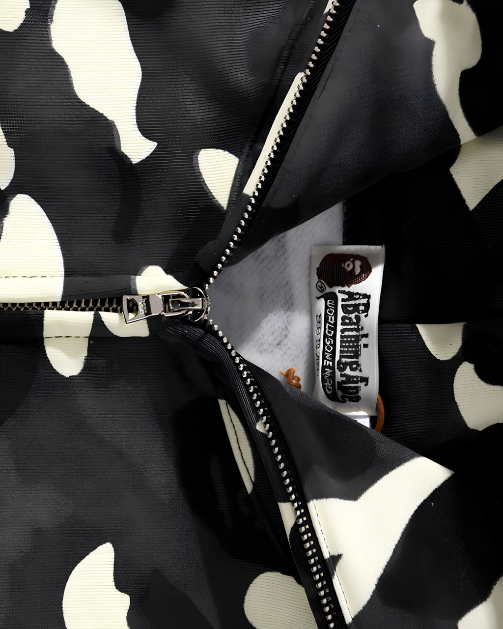HOODIE ZIPPER BAPE SHARK CITY CAMO 2ND