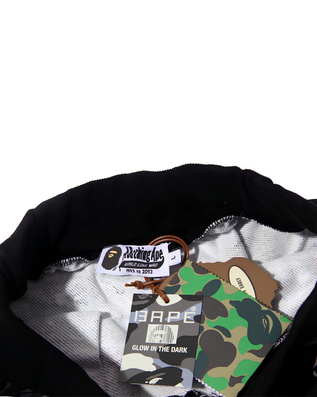 SHORT BAPE SHARK GALAXY