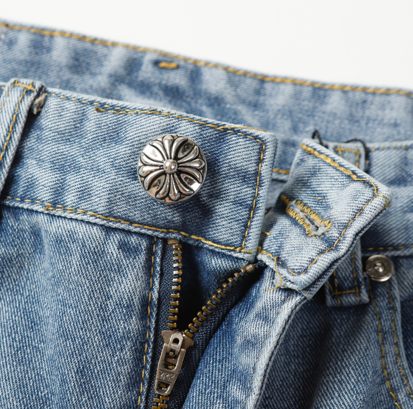 PANTALON CHROME HEARTS