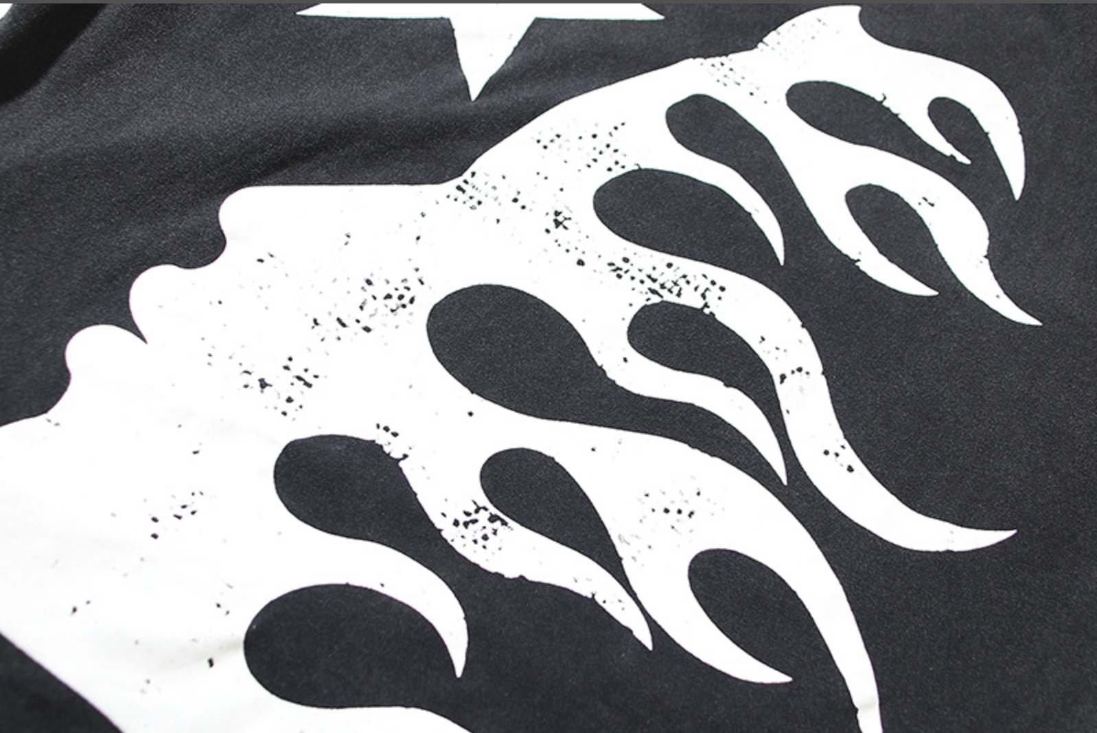 PLAYERA HELLSTAR