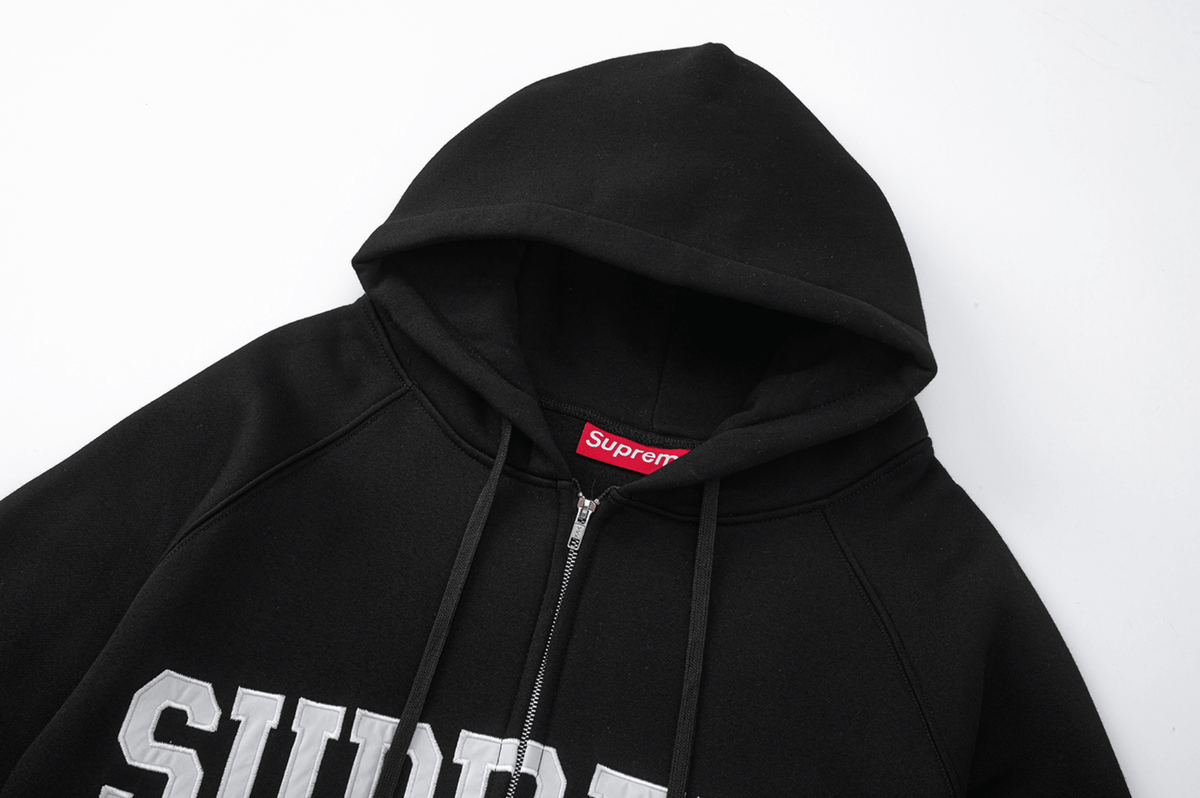 HOODIE ZIPPER SUPREME