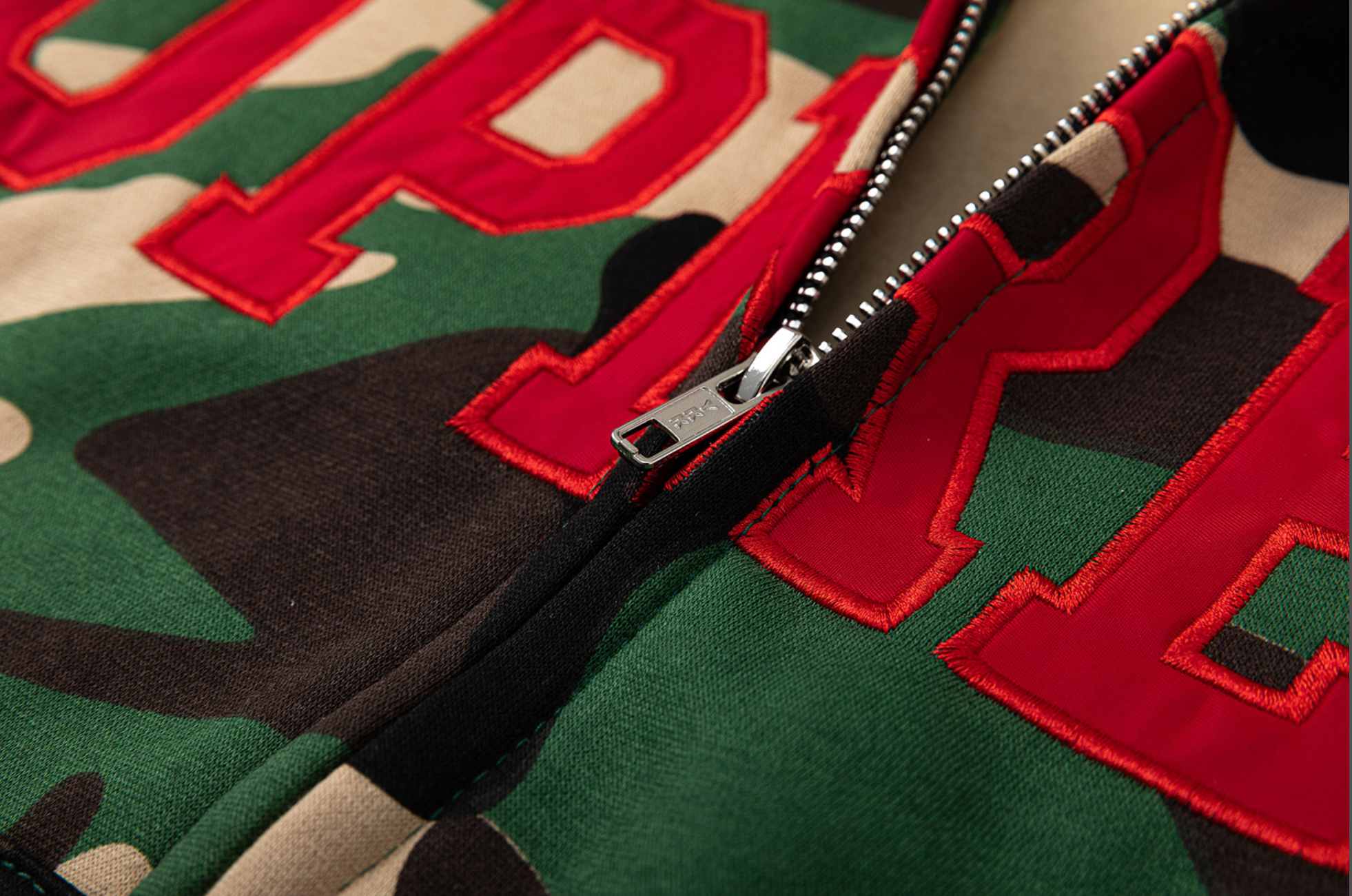 HOODIE ZIPPER SUPREME CAMO