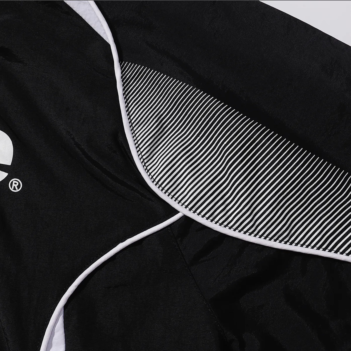 JACKET SUPREME X UMBRO