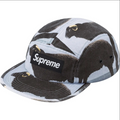 GORRA SUPREME X DAMIEN HIRST CAMP