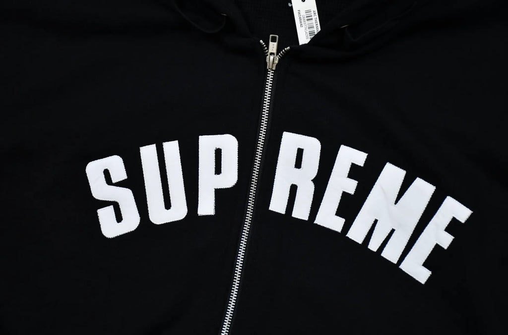 HOODIE ZIPPER SUPREME