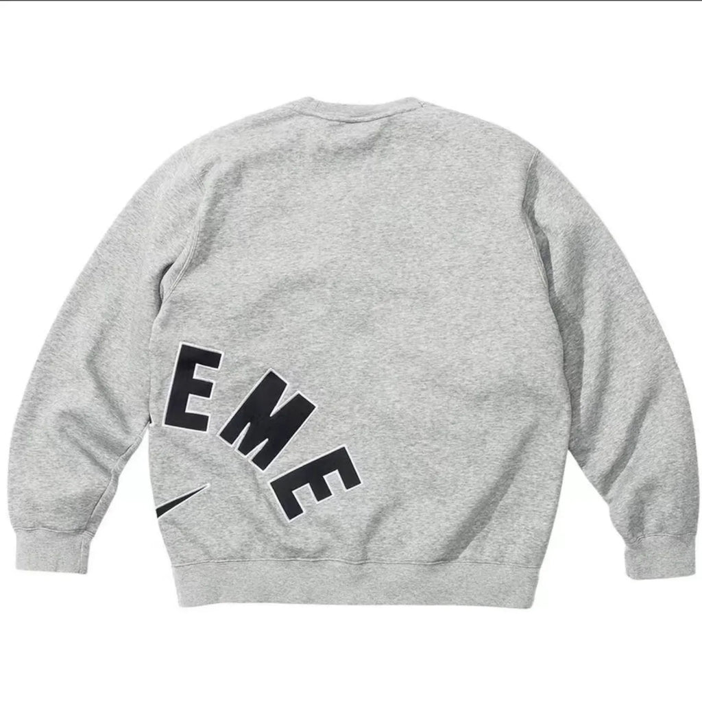 SUETER SUPREME X NIKE