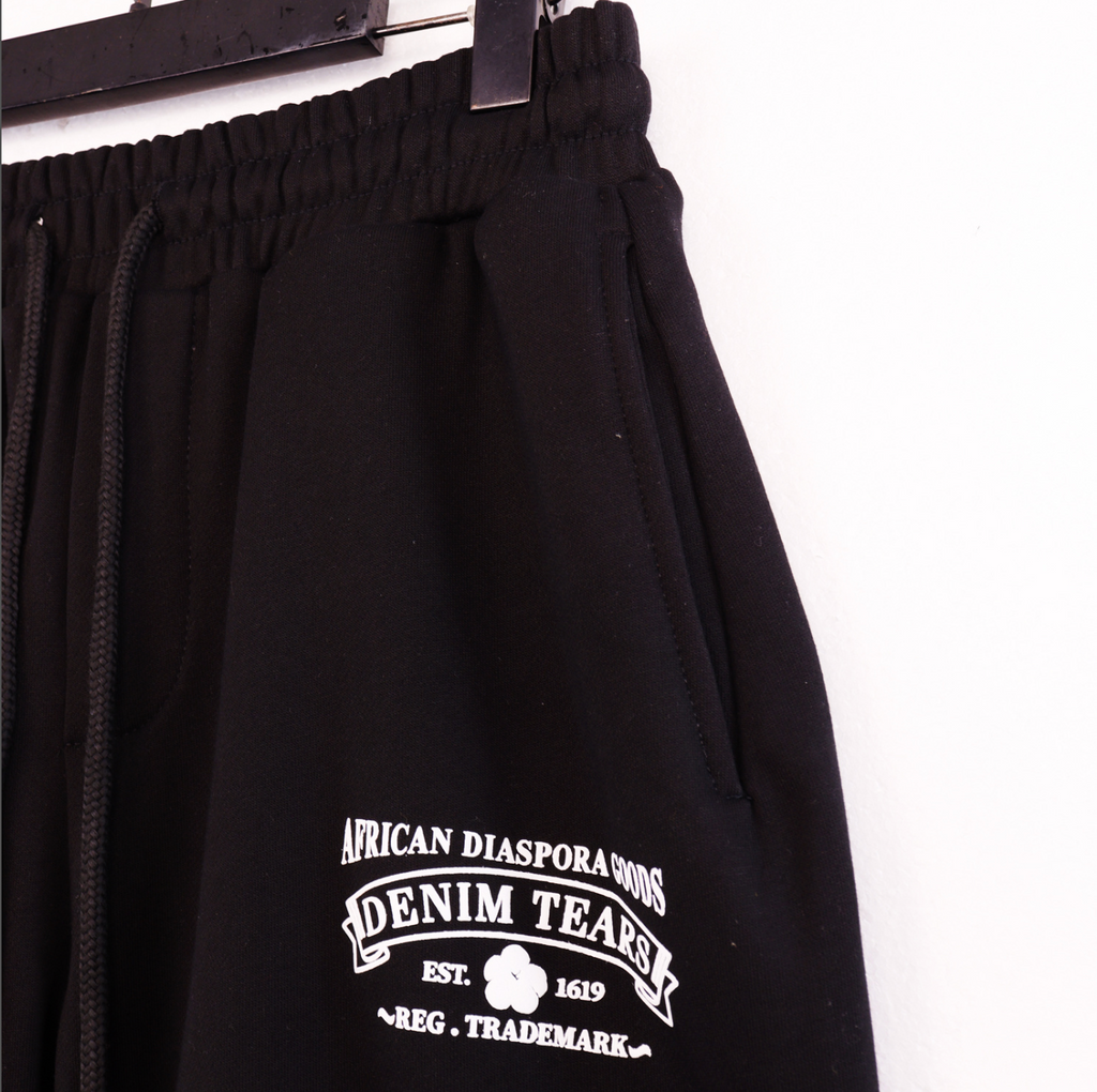 SHORT DENIM TEARS ADG