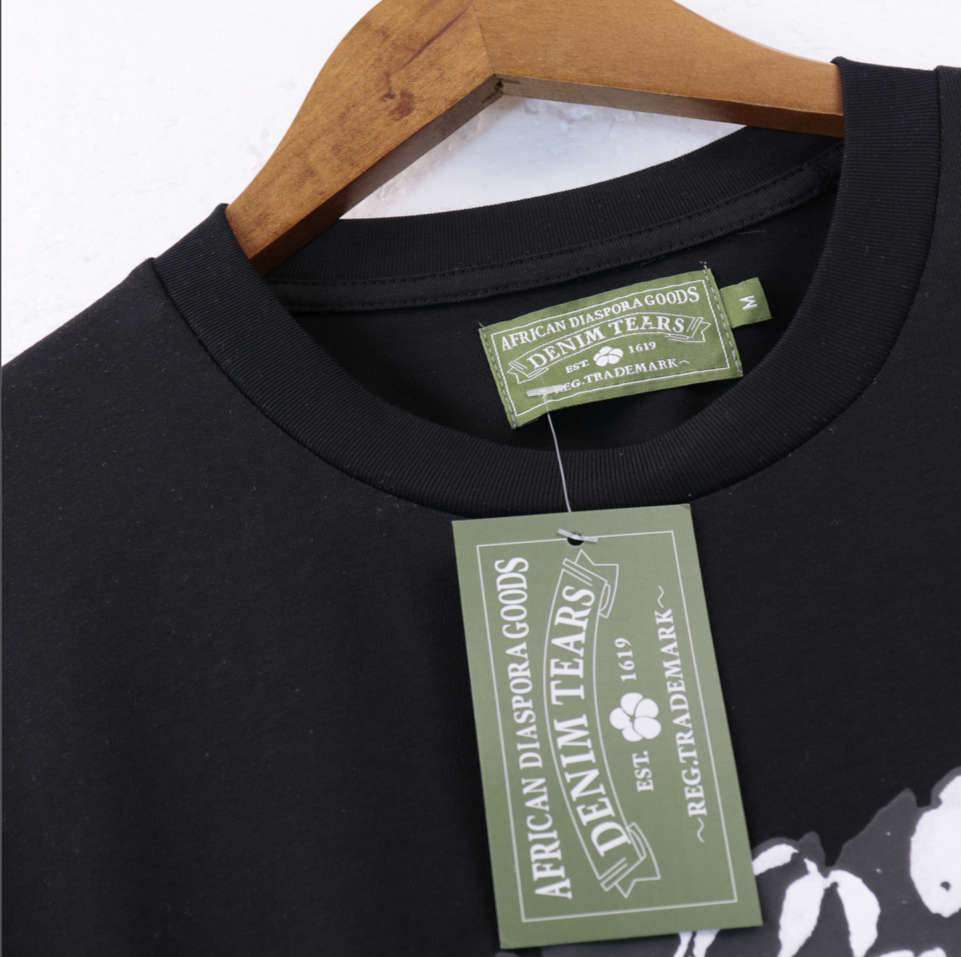 PLAYERA DENIM TEARS X VIRGINIA BLANCO