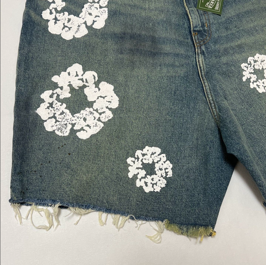 SHORT DENIM TEARS
