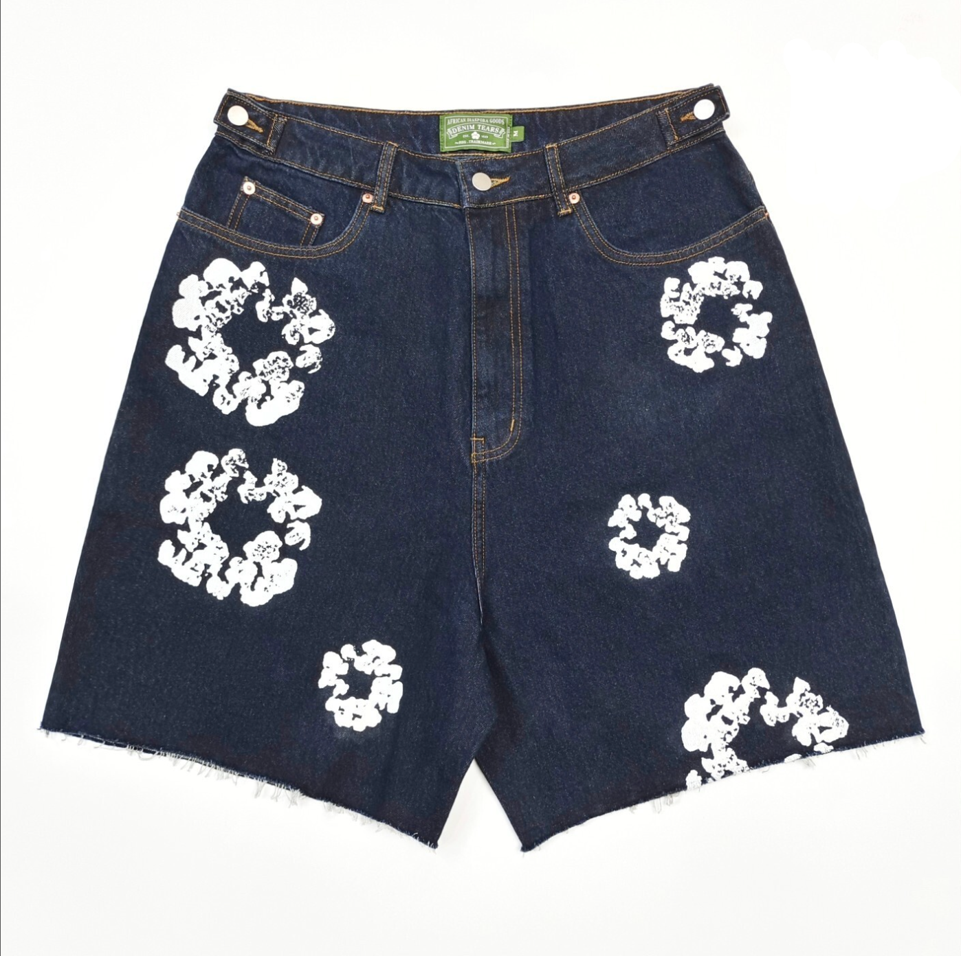 SHORT DENIM TEARS