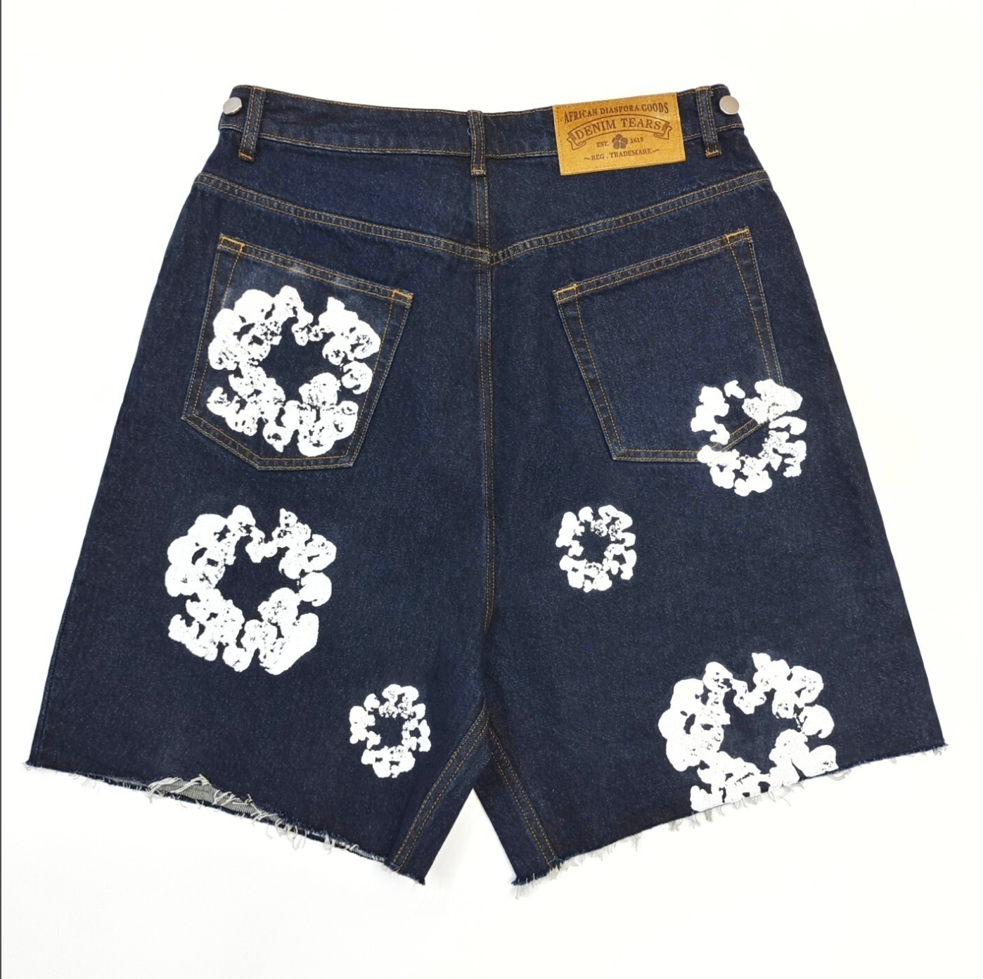 SHORT DENIM TEARS