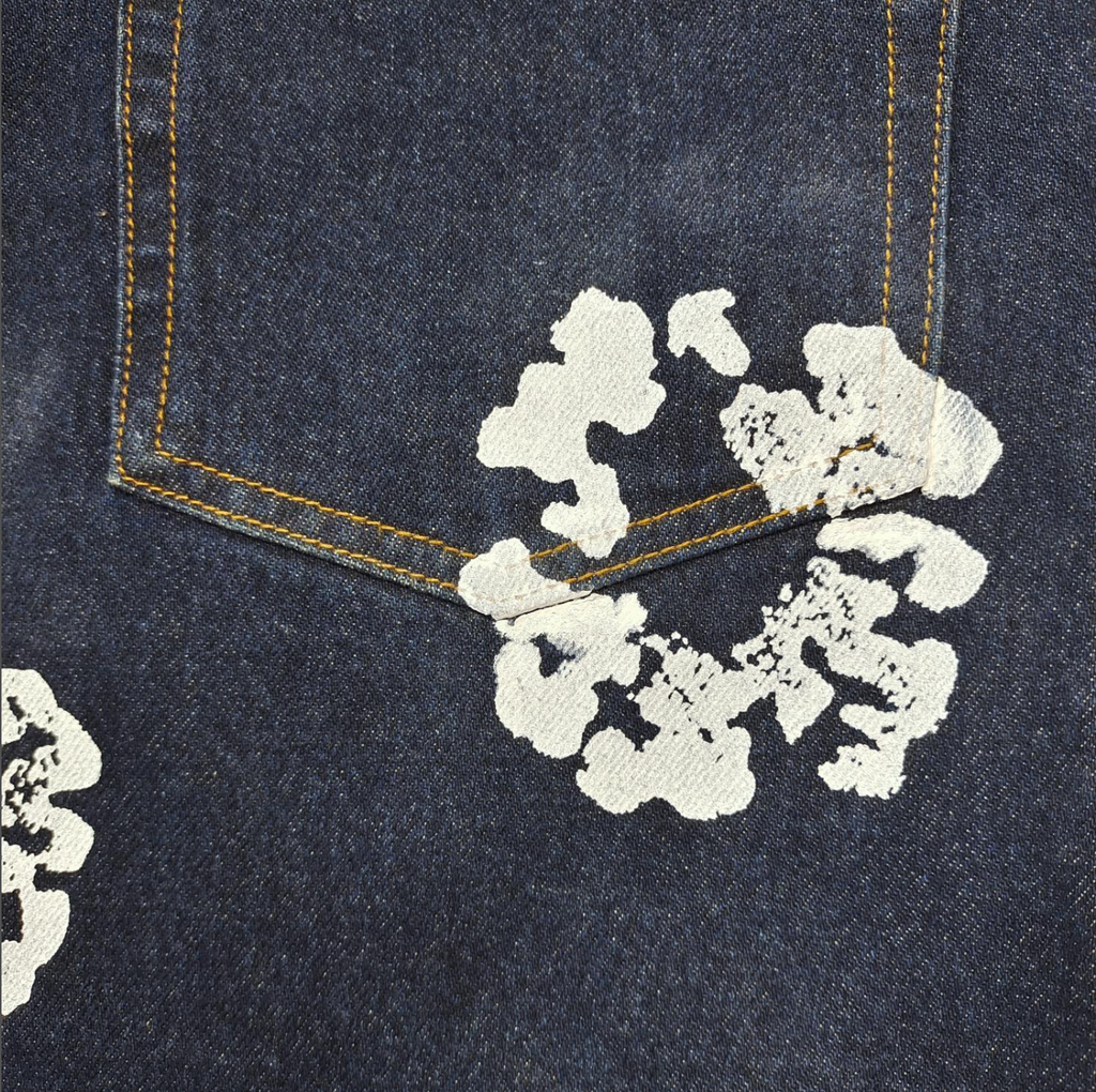 SHORT DENIM TEARS