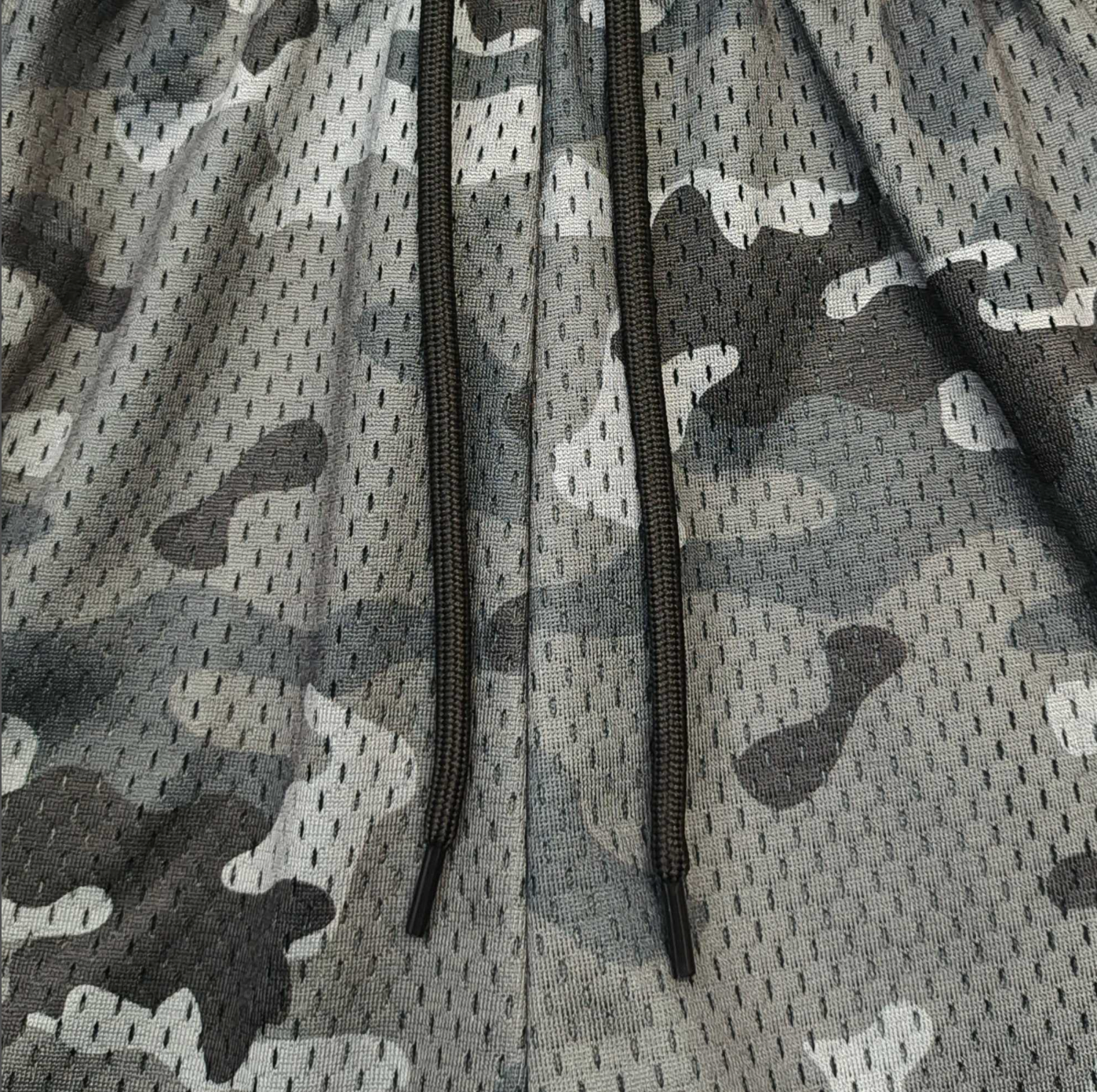 SHORT DENIM TEARS CAMO