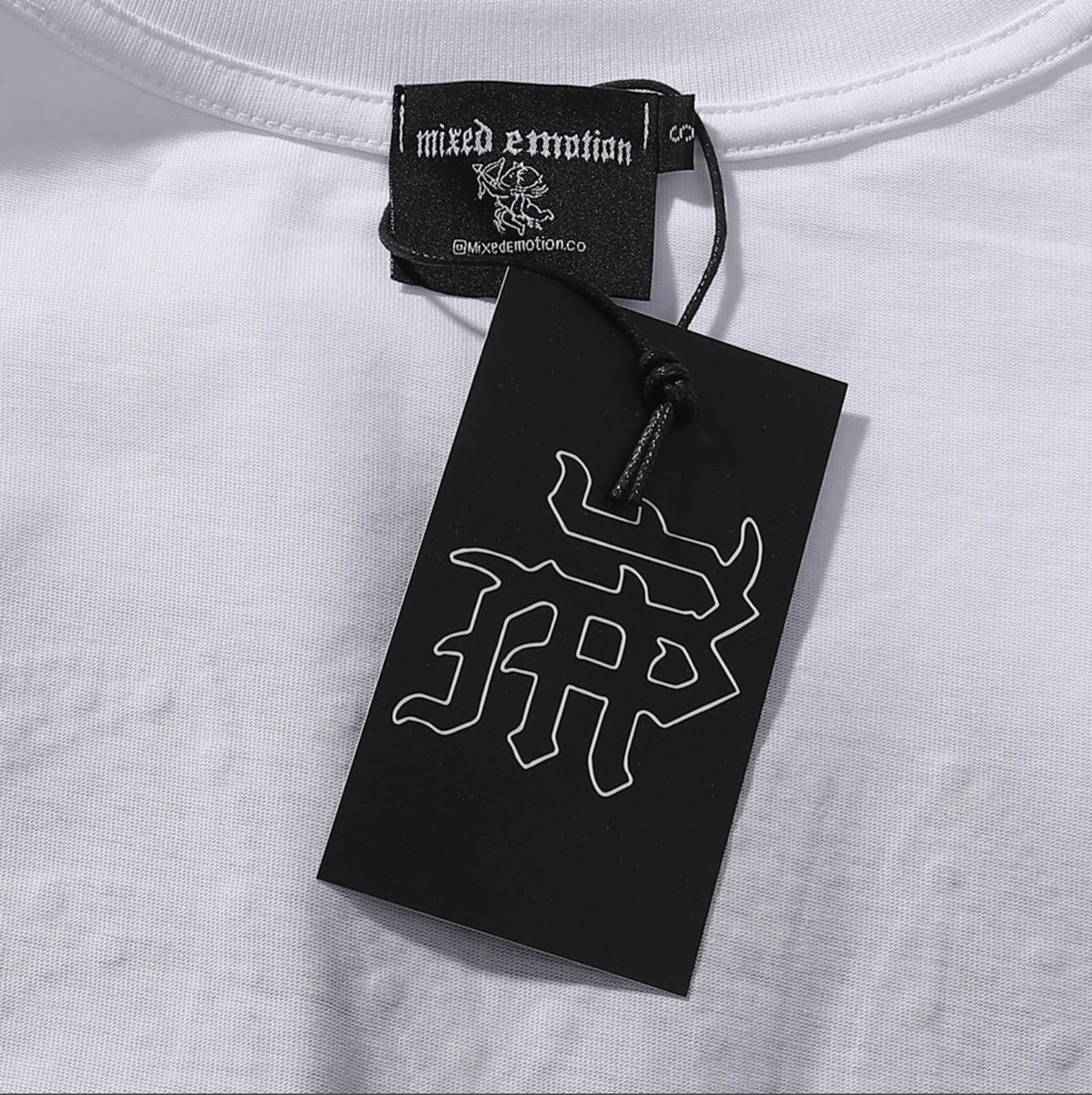 PLAYERA MIXED EMOTION