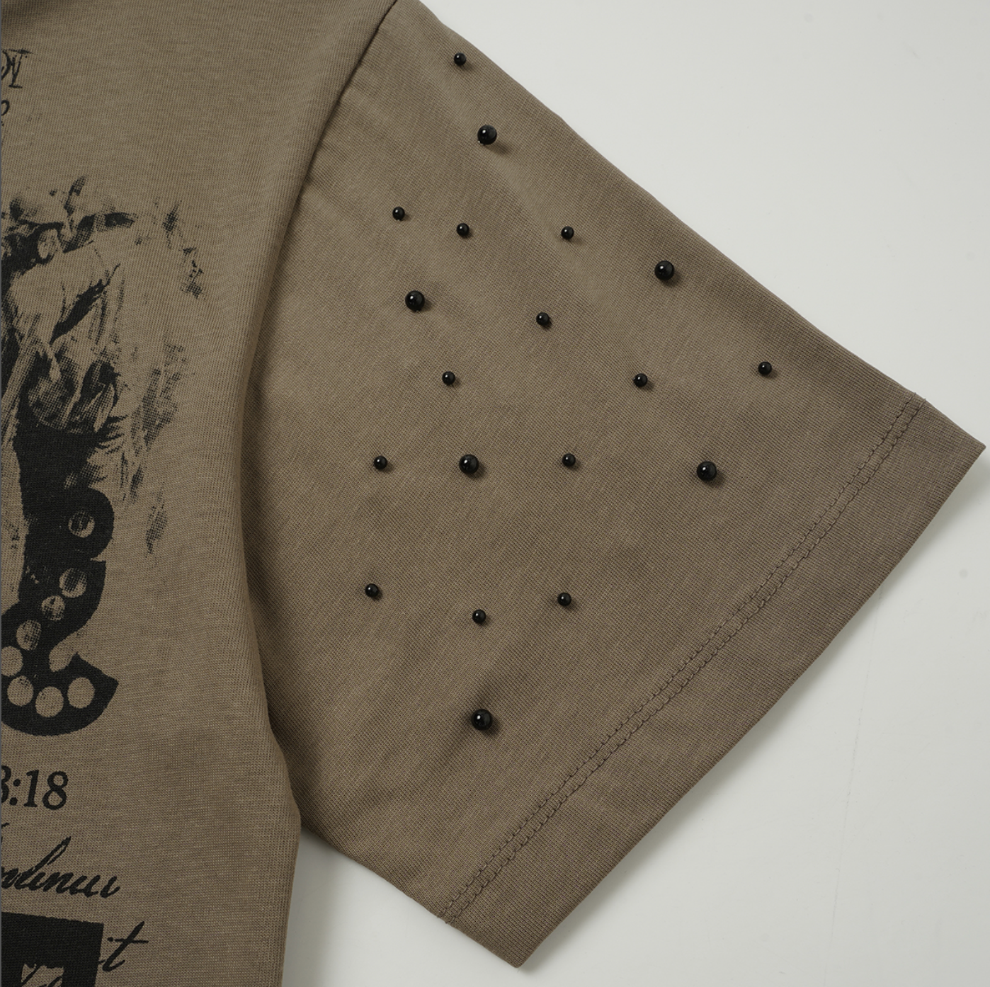 PLAYERA SAINT VANITY GLOBAL