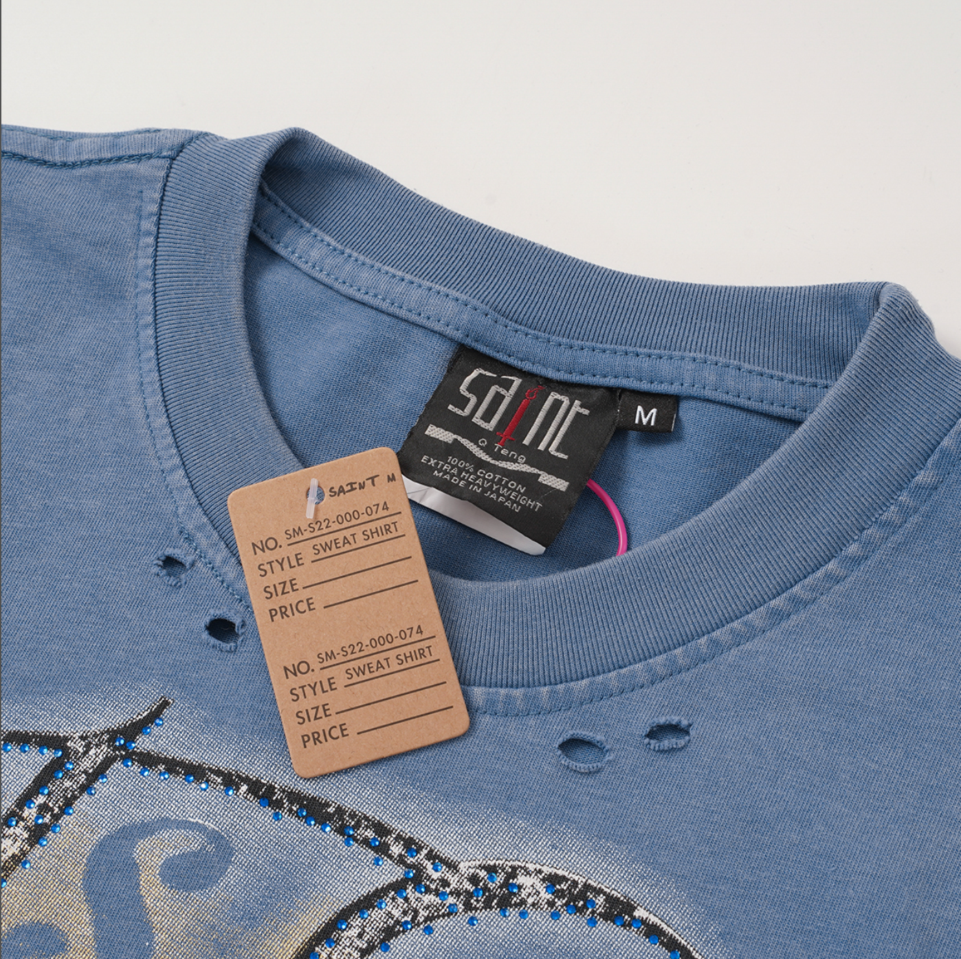 PLAYERA SAINT VANITY GLOBAL