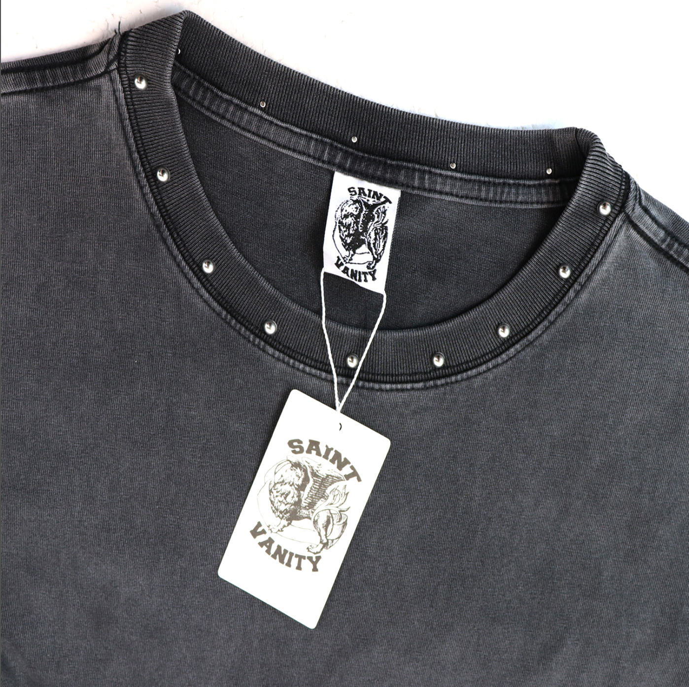 PLAYERA SAINT VANITY