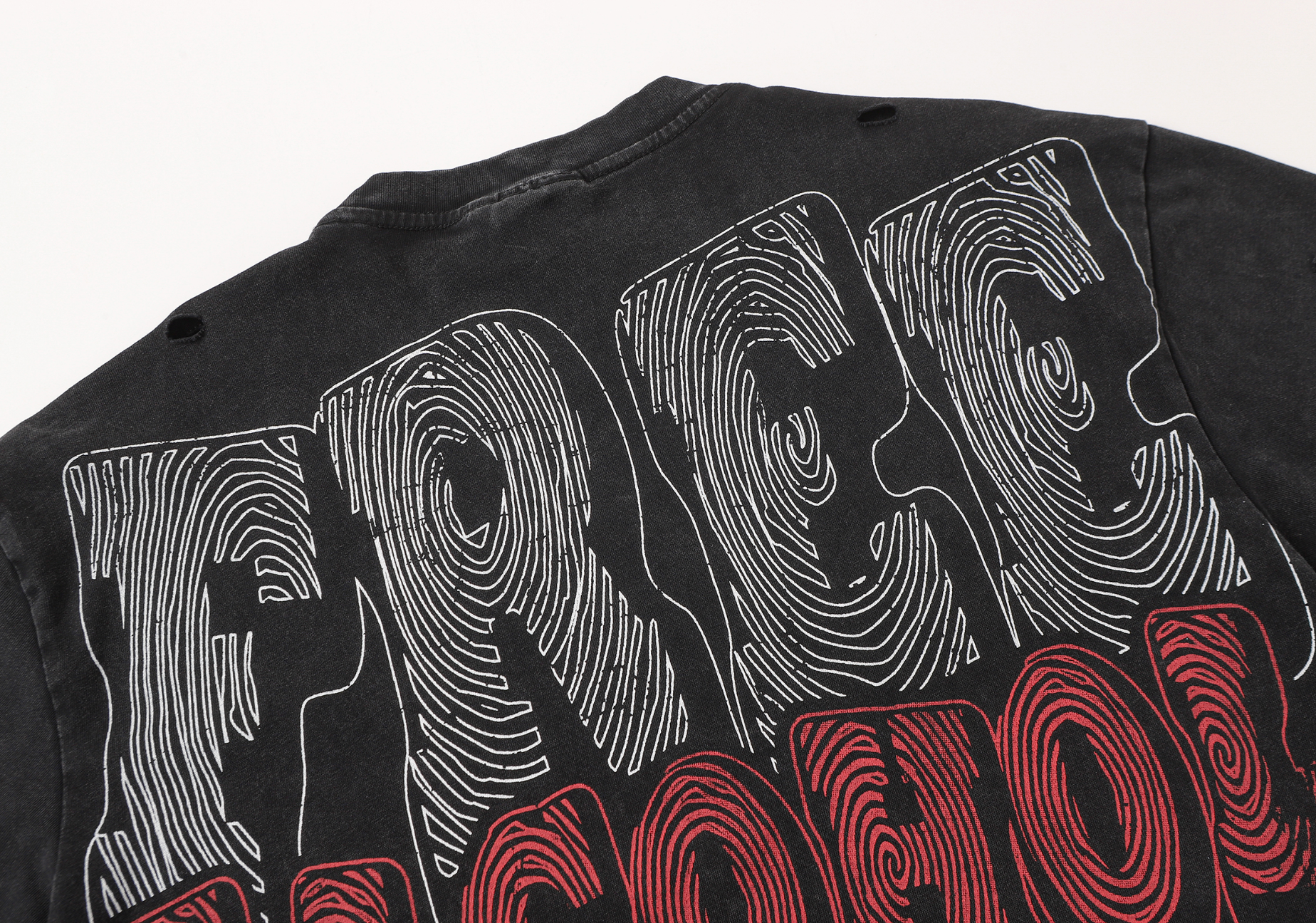 PLAYERA SAINT VANITY GLOBAL