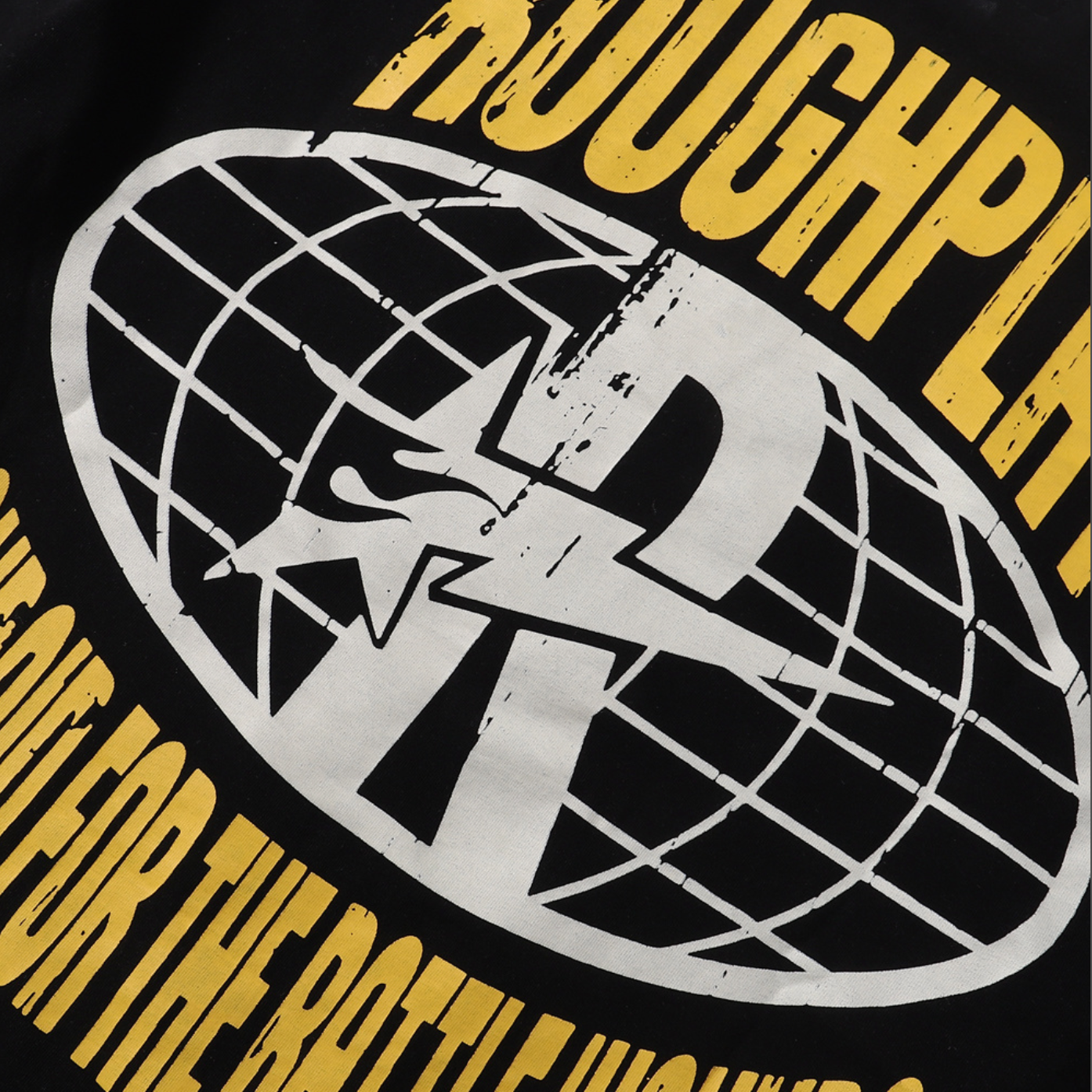 PLAYERA ROUGH PLAY YOUR SOUL IS MINE