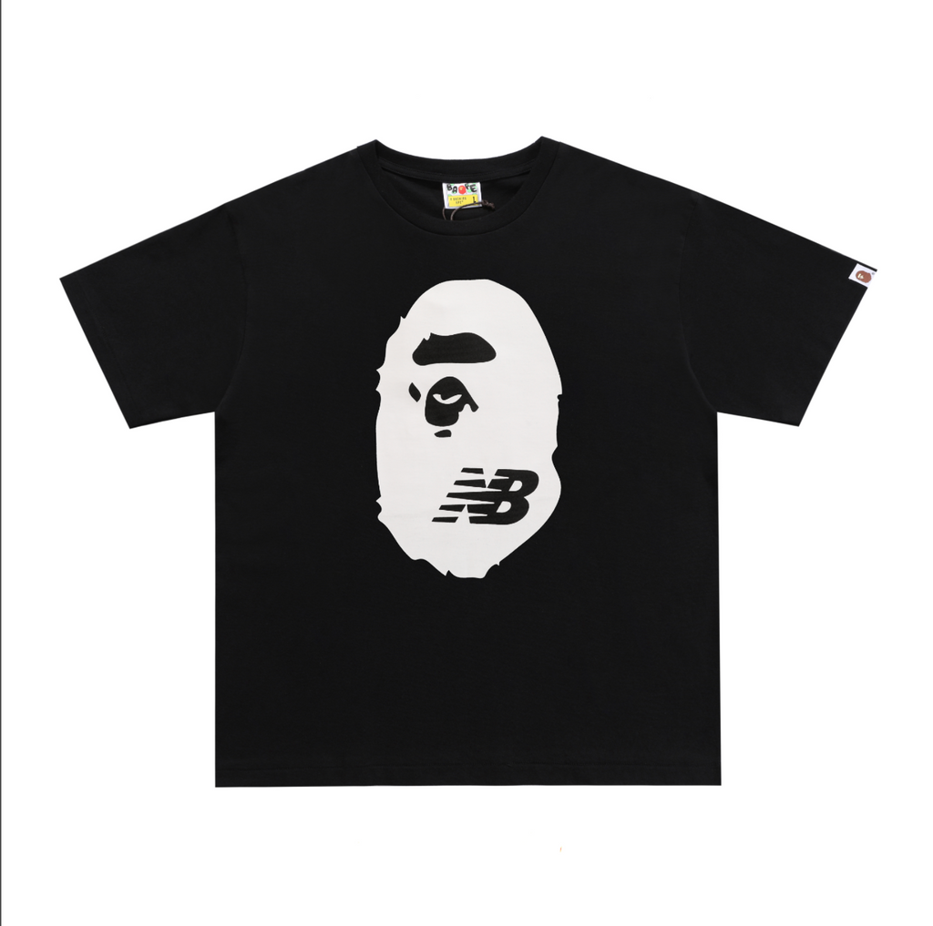 PLAYERA BAPE X NEW BALANCE