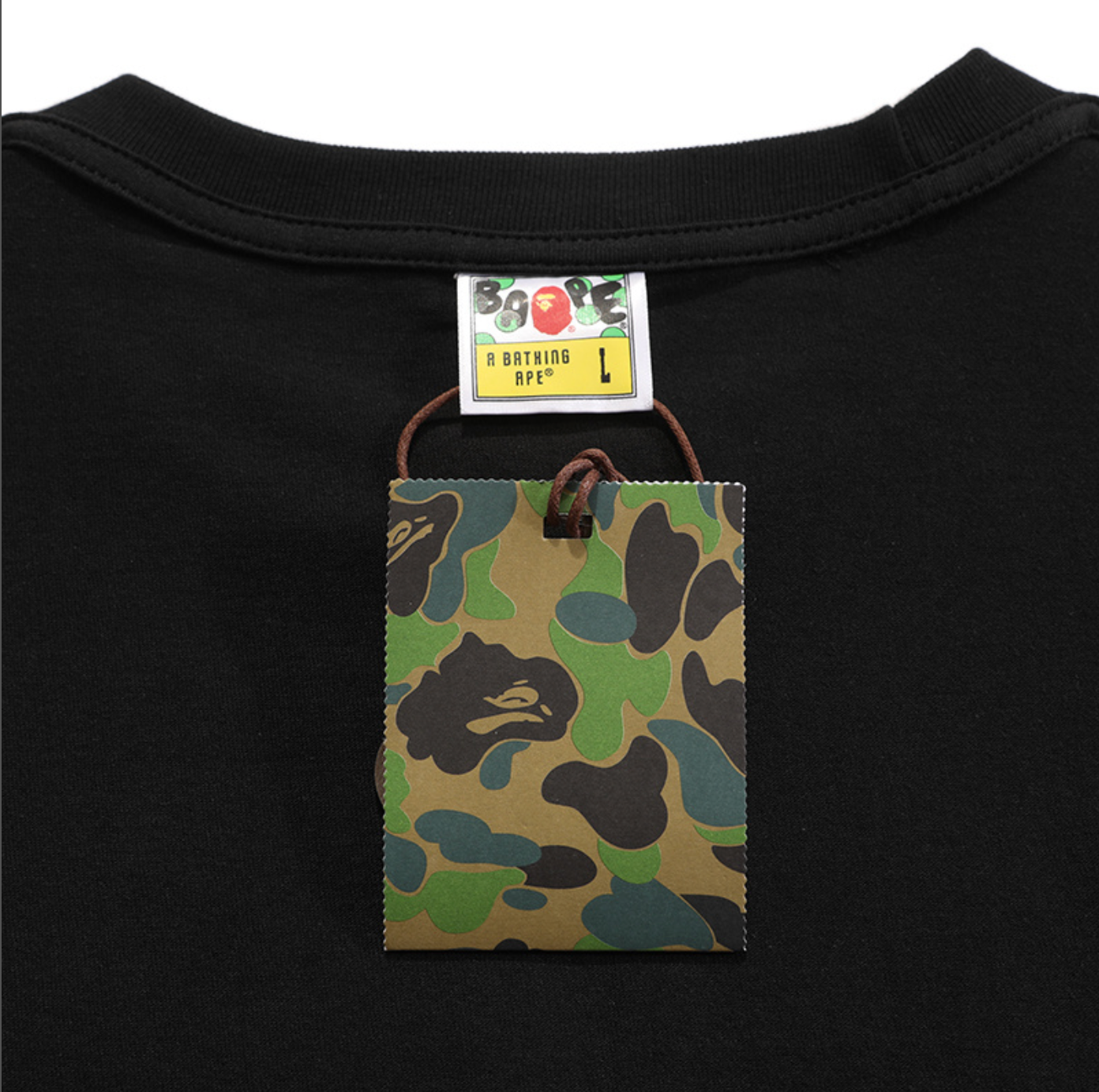 PLAYERA BAPE X NEW BALANCE