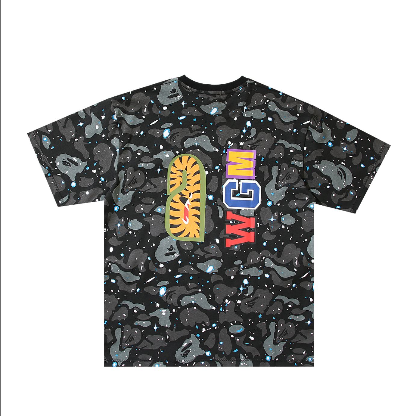 PLAYERA BAPE SHARK LUMINISCENTE