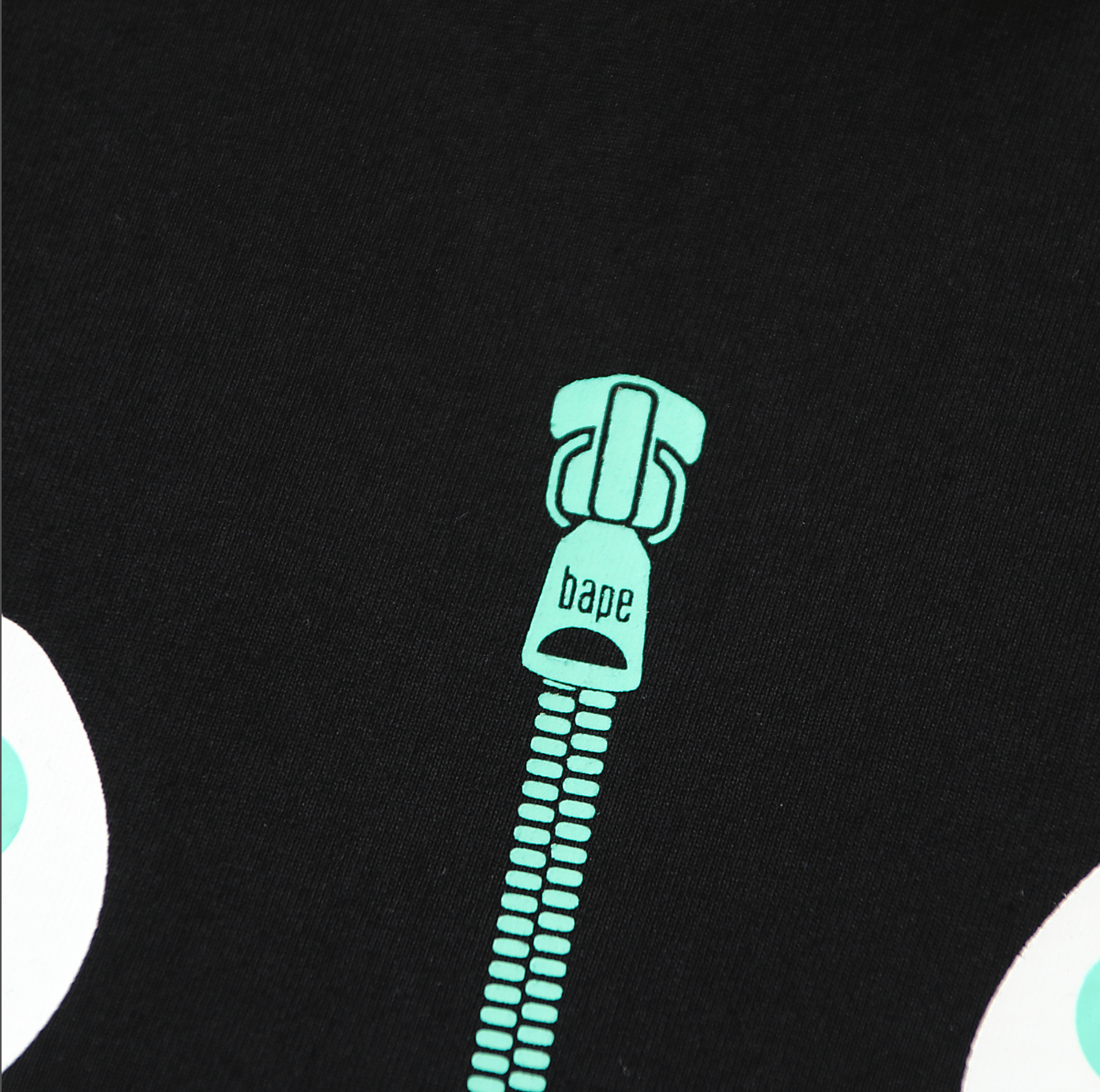 PLAYERA BAPE SHARK