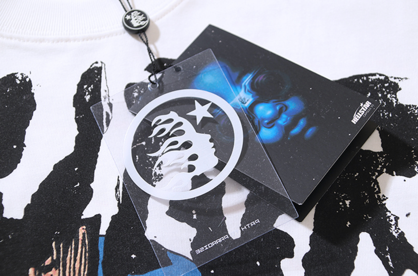 PLAYERA HELLSTAR SAVIOR