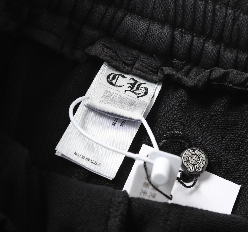 SHORT CHROME HEARTS
