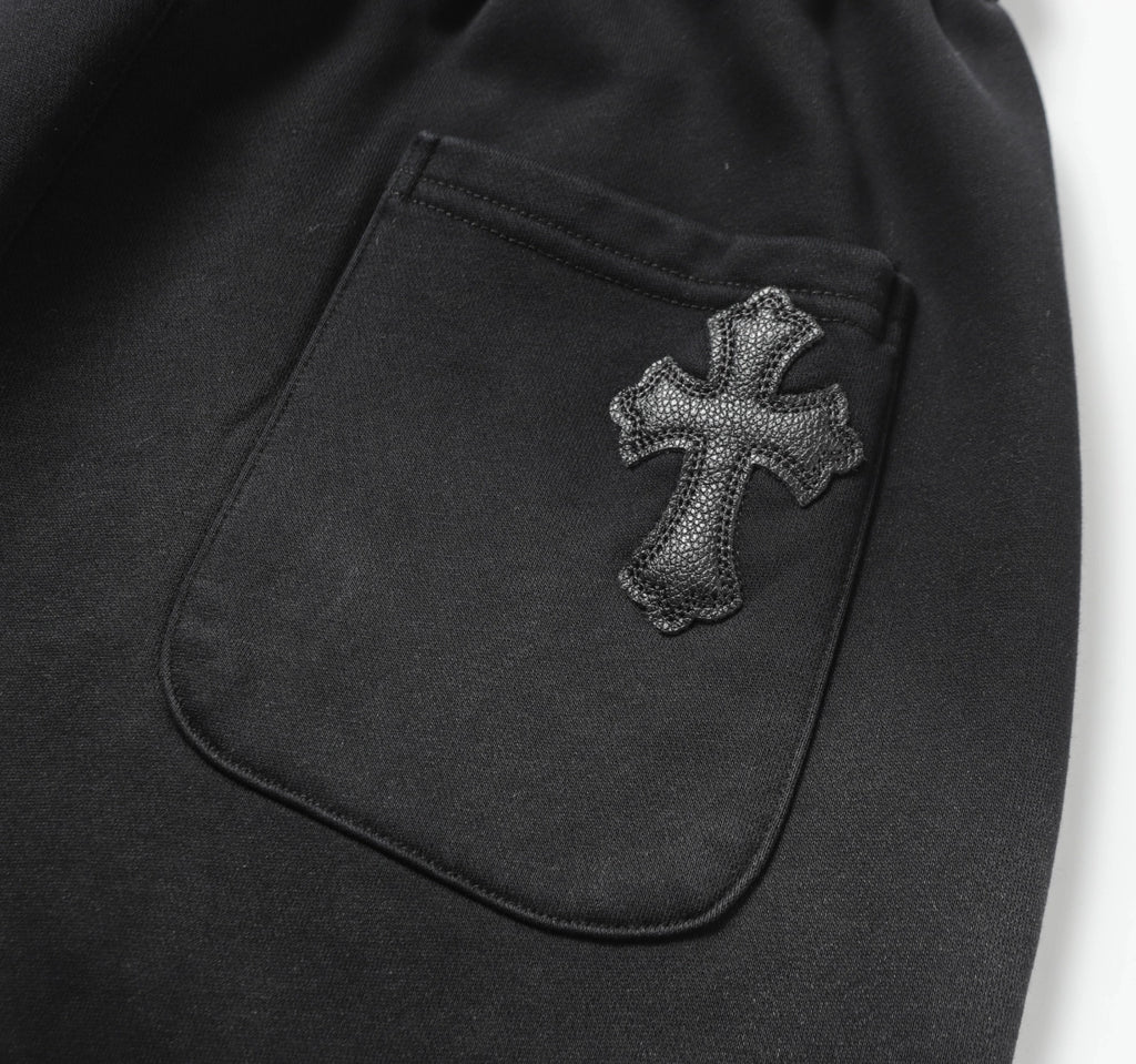 SHORT CHROME HEARTS