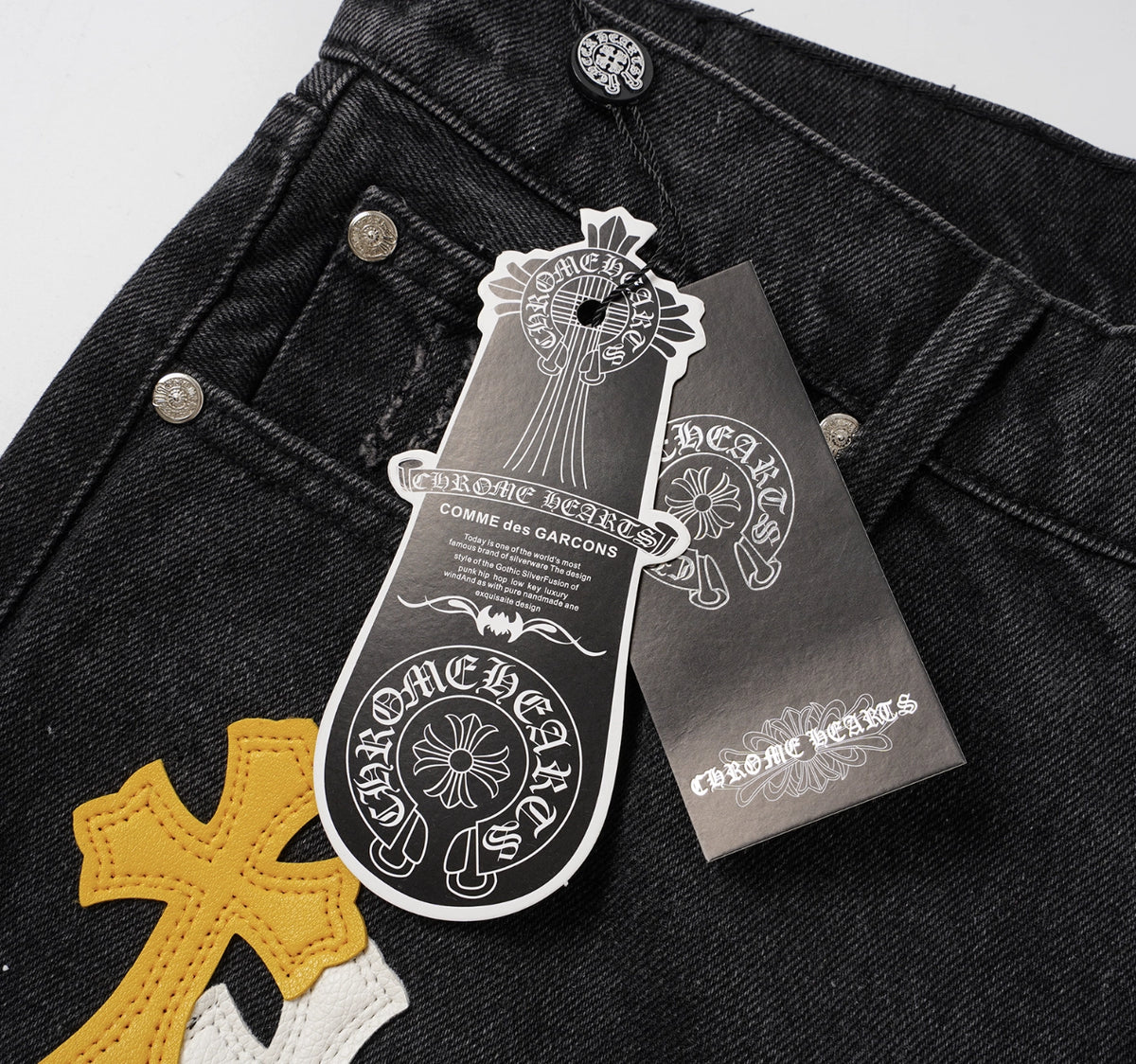 SHORT CHROME HEARTS