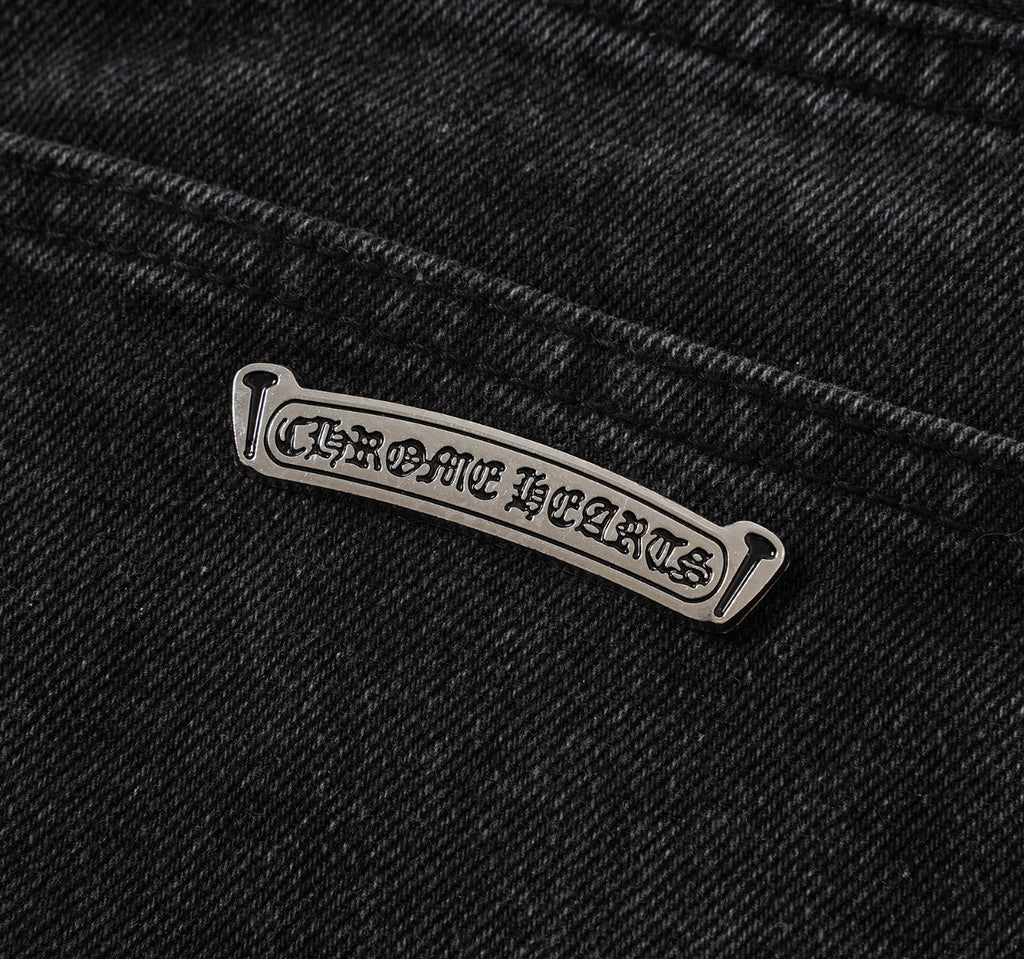 SHORT CHROME HEARTS