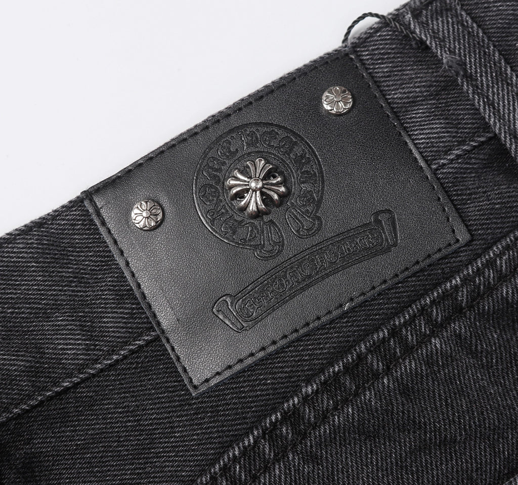 SHORT CHROME HEARTS