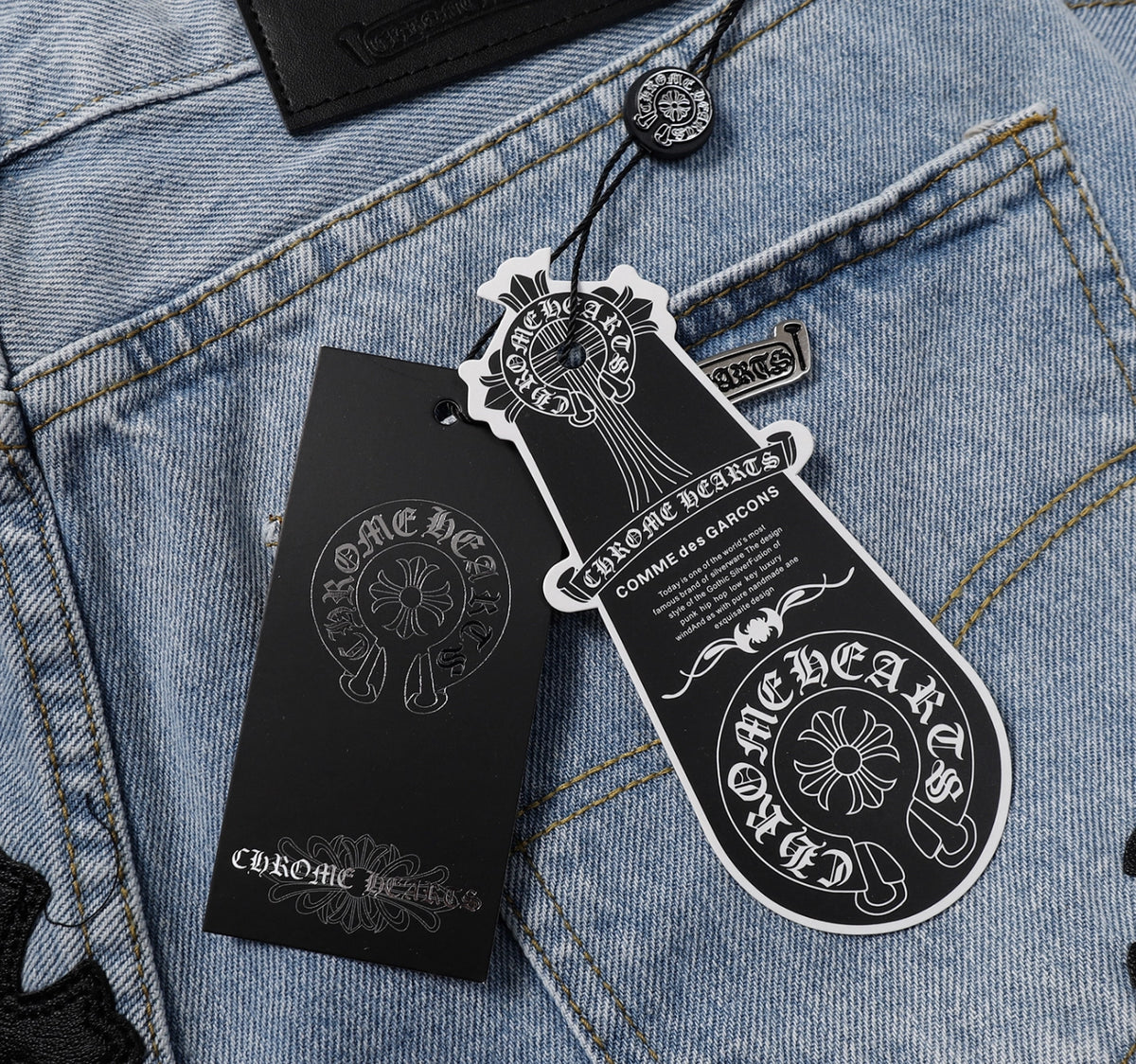 SHORT CHROME HEARTS