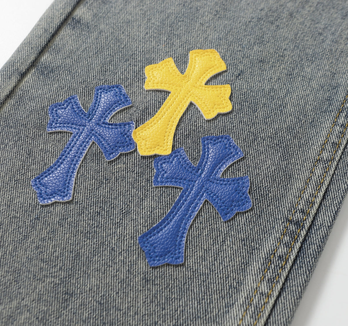 PANTALON CHROME HEARTS