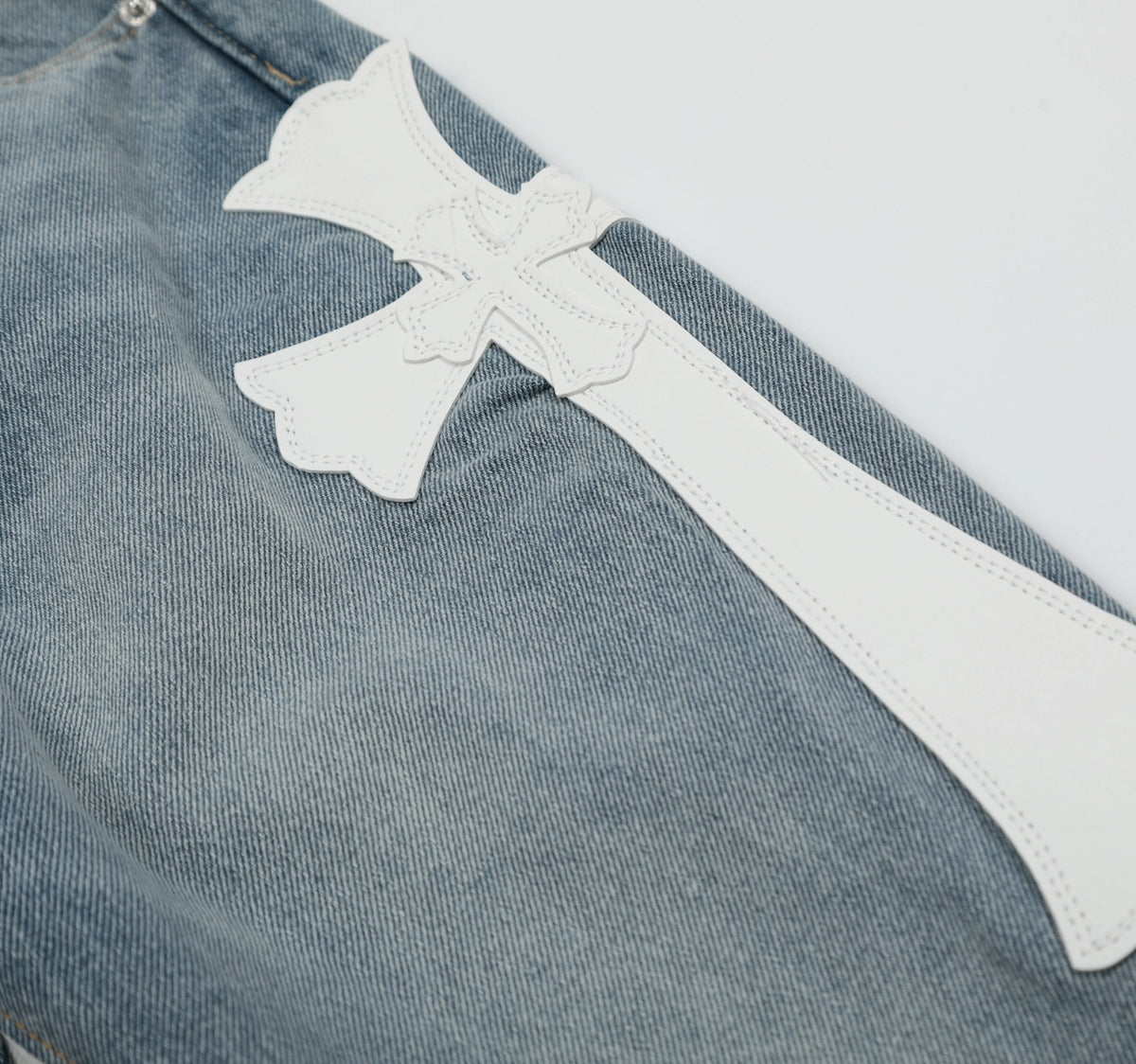 PANTALON CHROME HEARTS