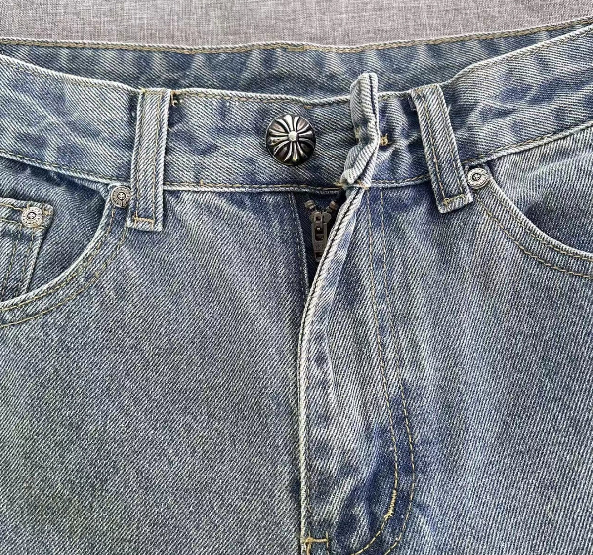 PANTALON CHROME HEARTS
