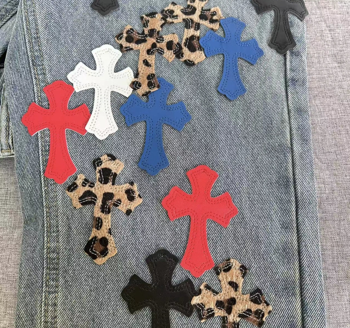 PANTALON CHROME HEARTS