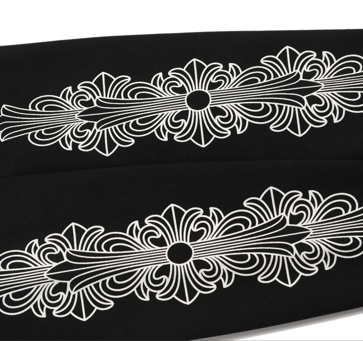 PLAYERA CHROME HEARTS