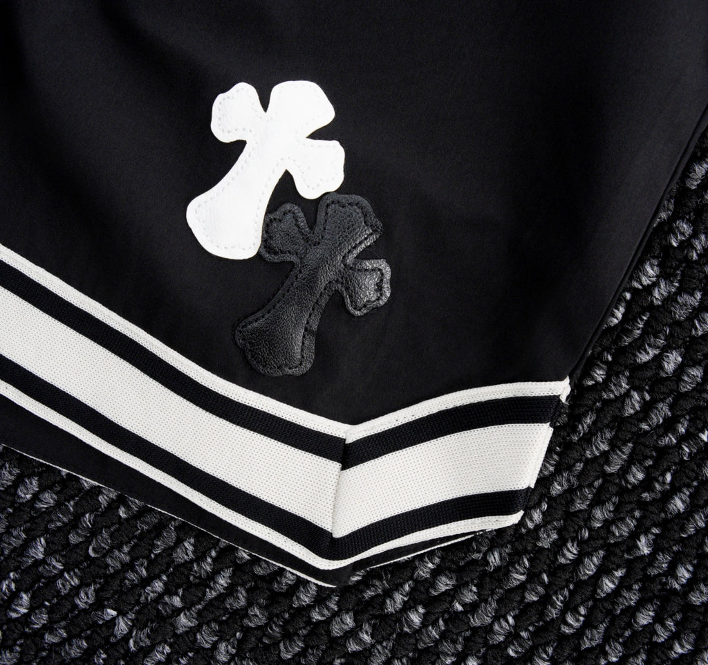 SHORT CHROME HEARTS
