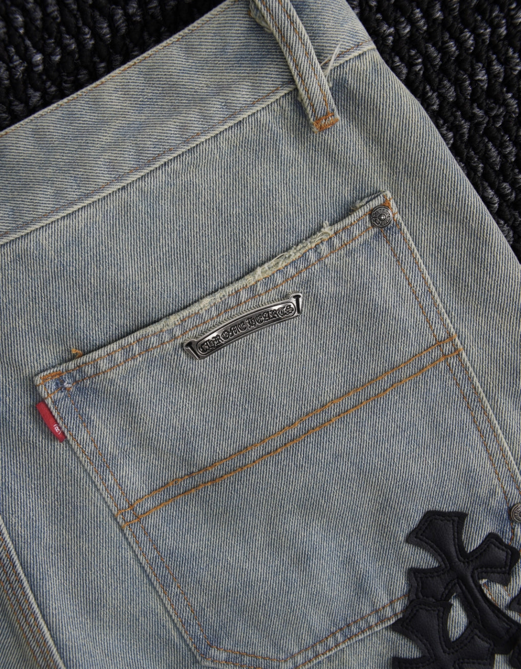 SHORT CHROME HEARTS