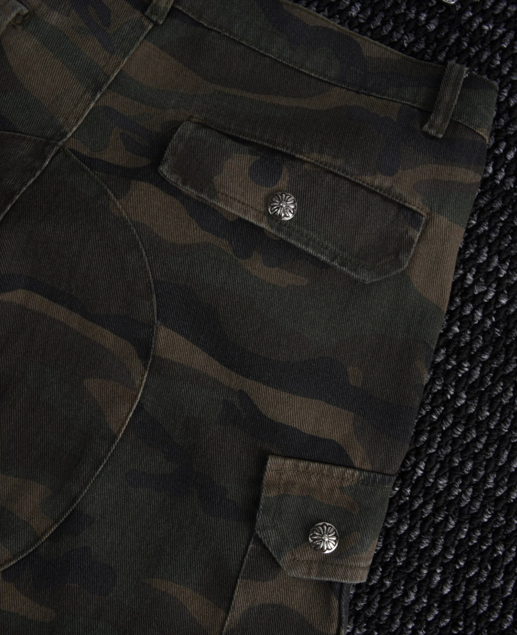 SHORT CAMO CHROME HEARTS