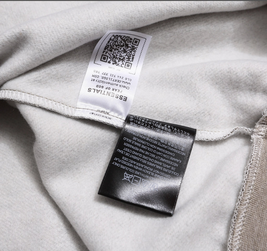PLAYERA FEAR OF GOD ESSENTIALS