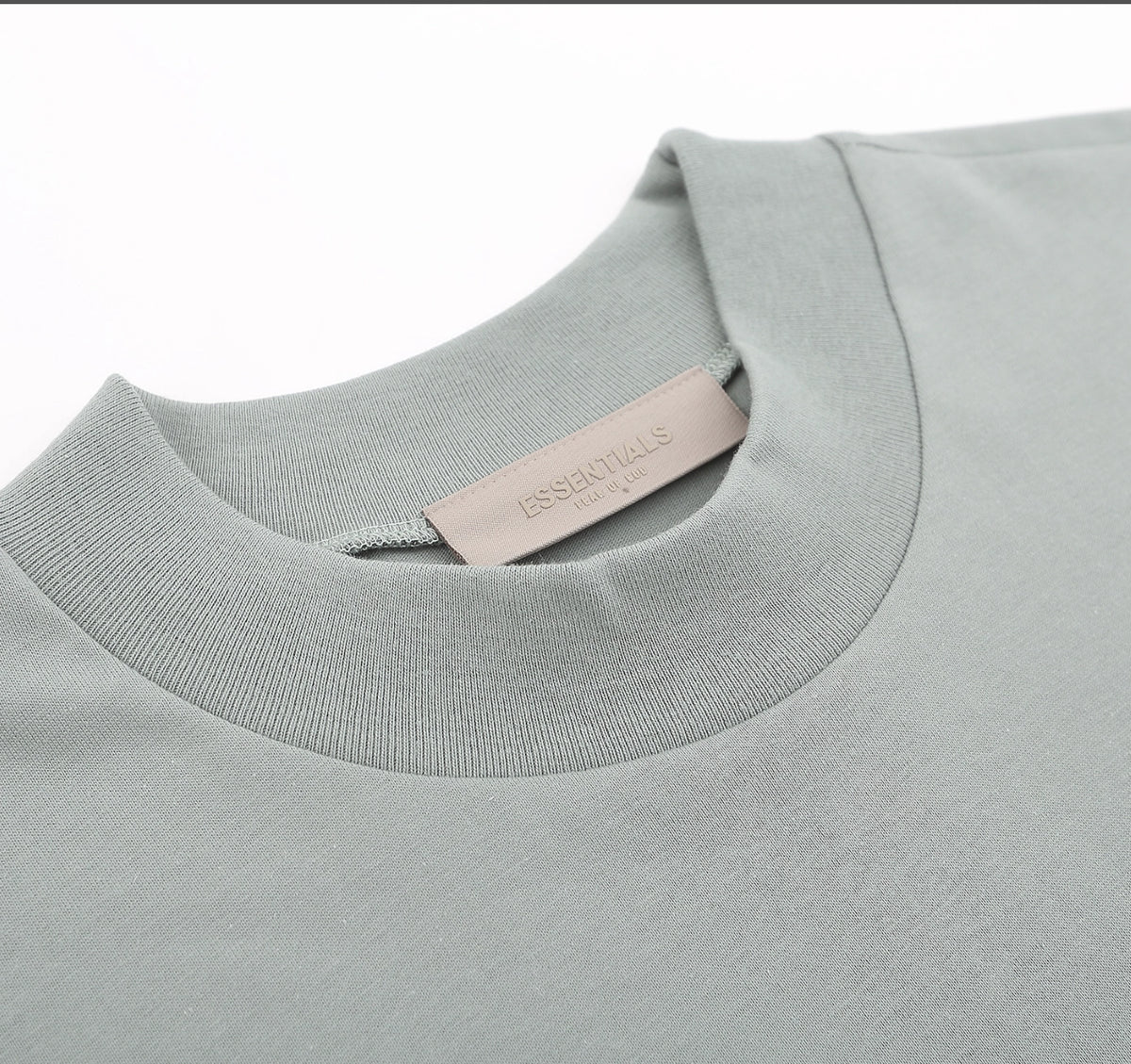 PLAYERA FEAR OF GOD ESSENTIALS