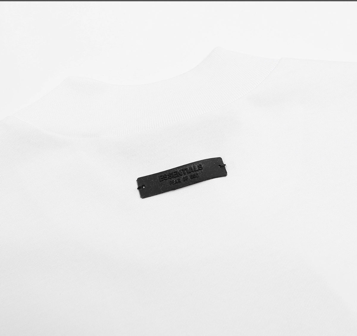 PLAYERA FEAR OF GOD ESSENTIALS 1977