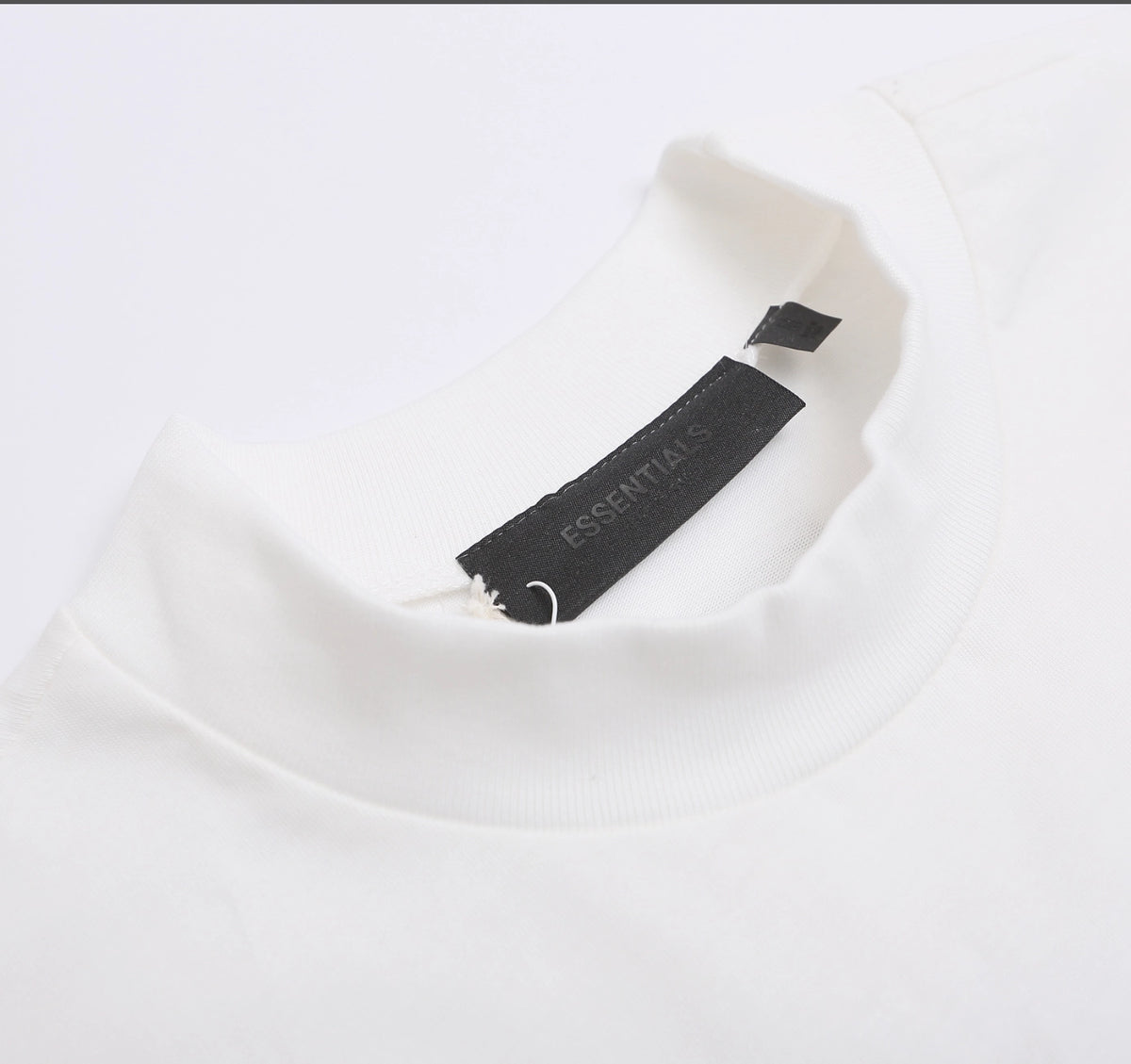 PLAYERA FEAR OF GOD ESSENTIALS