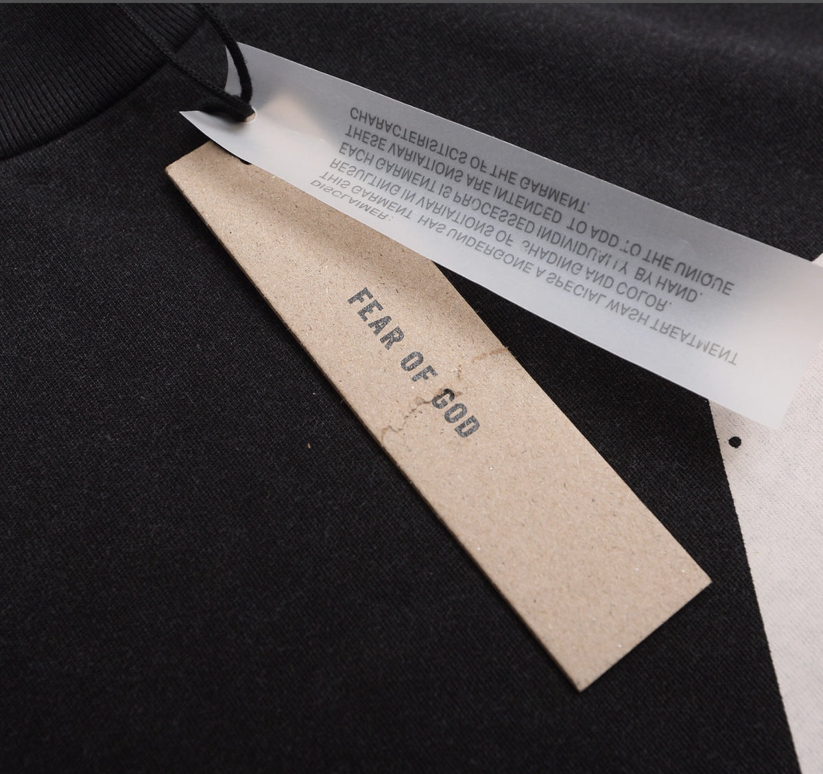 PLAYERA FEAR OF GOD BARRIERS