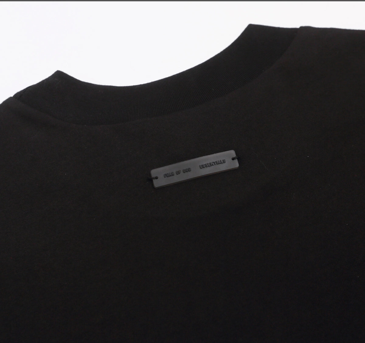 PLAYERA FEAR OF GOD ESSENTIALS